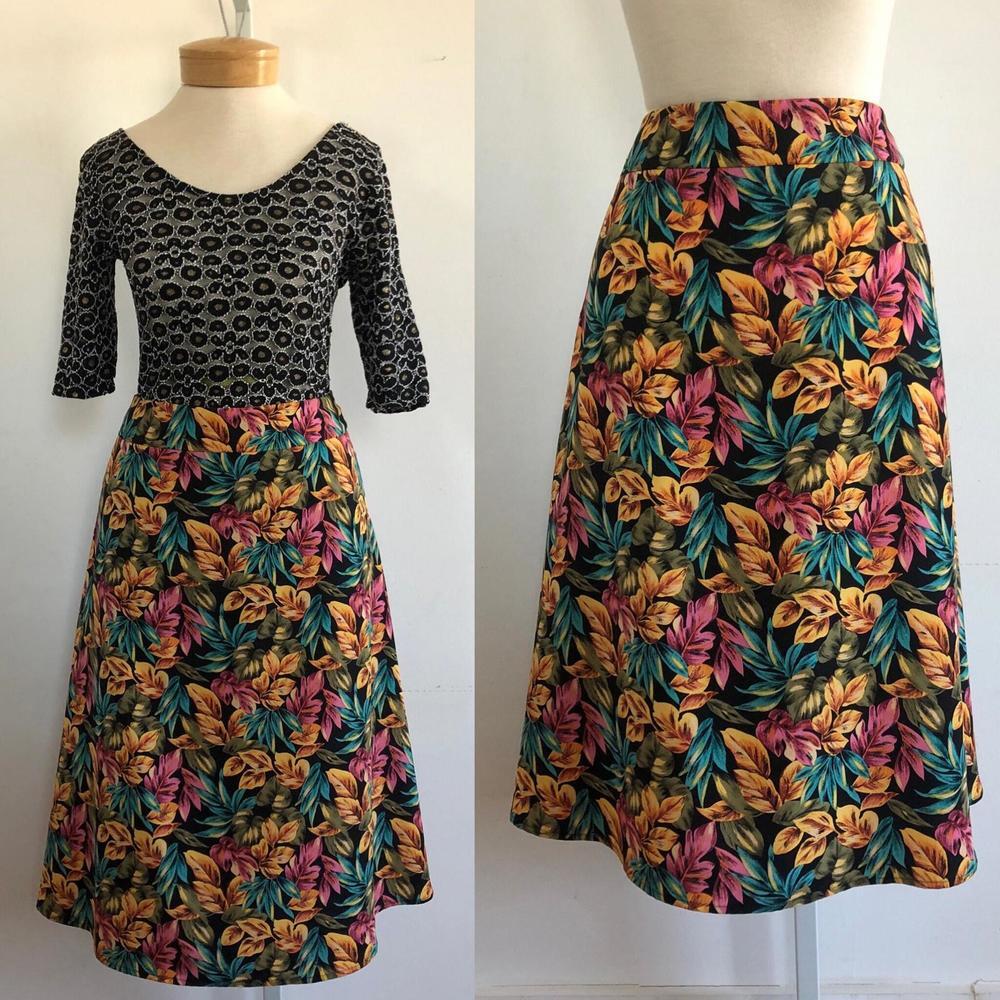Vintage Tropical Floral Print Skirt - 1990s Sag Harbor Black Midi Skirt
